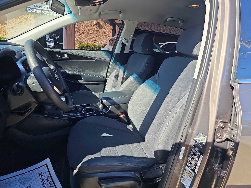 Kia Sorento LX FWD 2020