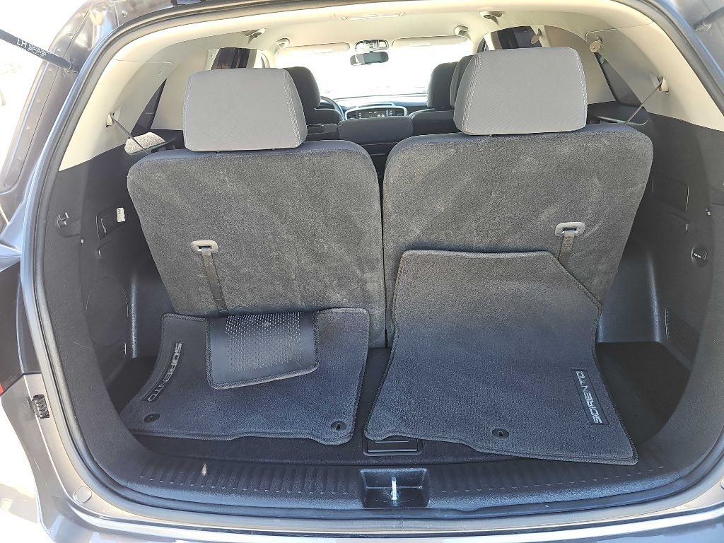 Kia Sorento LX FWD 2020