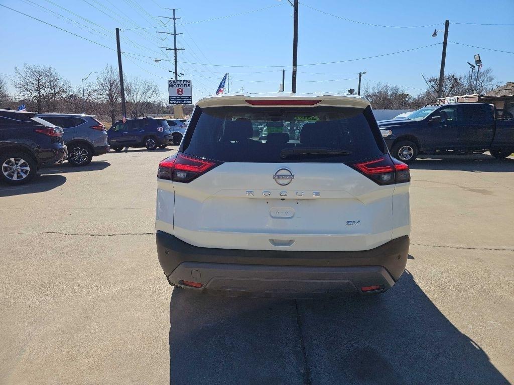 Nissan Rogue FWD SV 2023