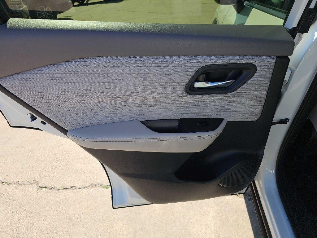 Nissan Rogue FWD SV 2023