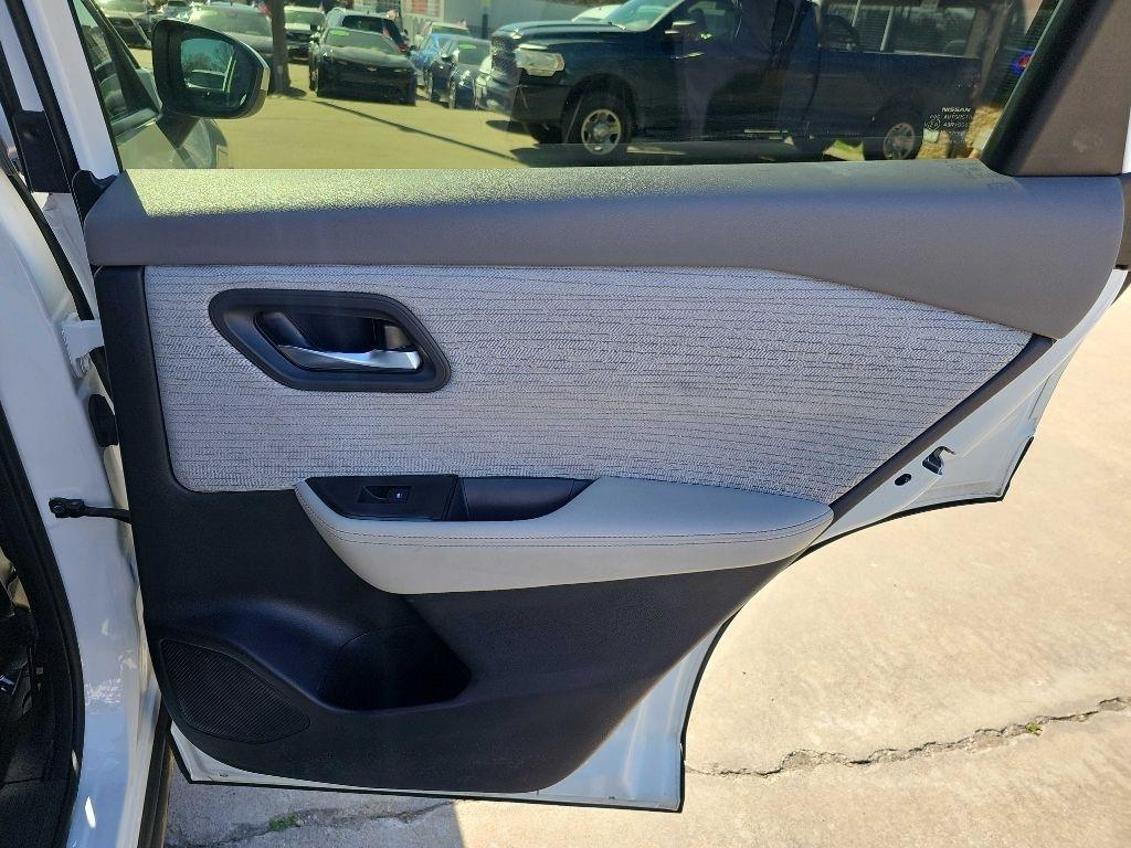 Nissan Rogue FWD SV 2023