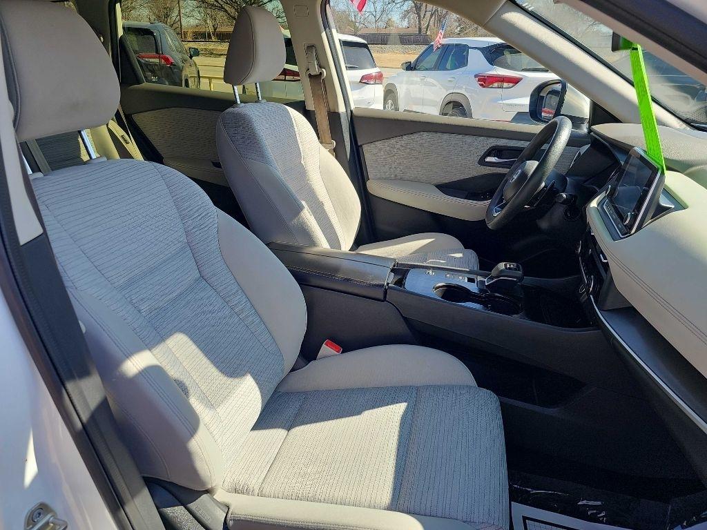 Nissan Rogue FWD SV 2023