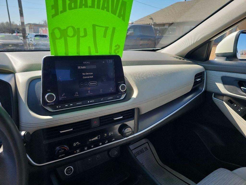 Nissan Rogue FWD SV 2023