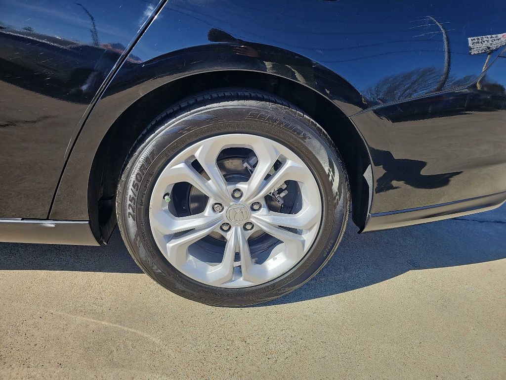 Honda Accord Sedan LX CVT 2024