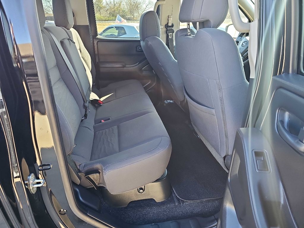 Nissan Frontier Crew Cab 4x2 S Auto 2022