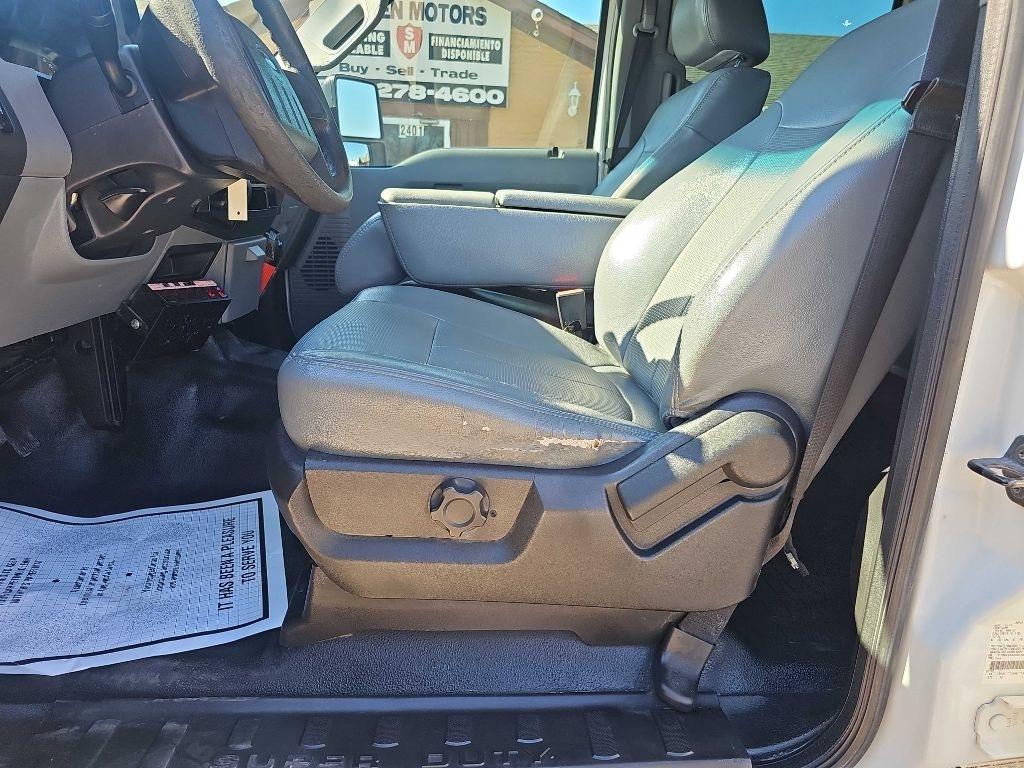 Ford Super Duty F-350 SRW 2WD Crew Cab 156" King Ranch 2013