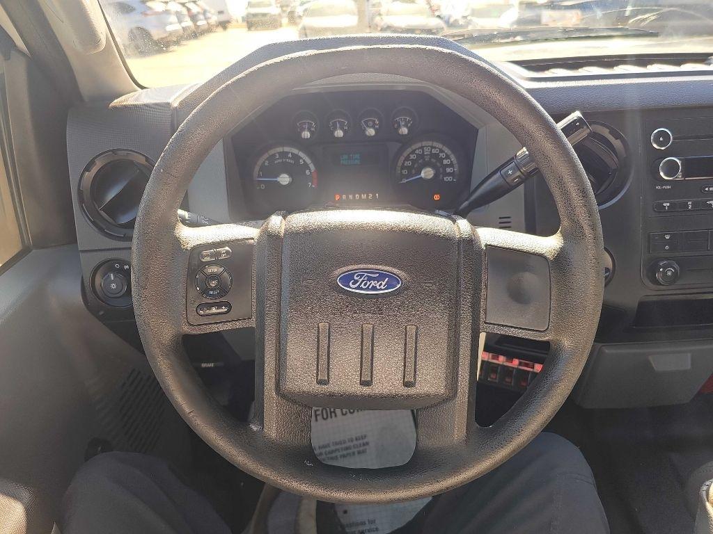 Ford Super Duty F-350 SRW 2WD Crew Cab 156" King Ranch 2013