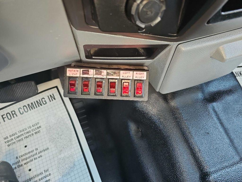 Ford Super Duty F-350 SRW 2WD Crew Cab 156" King Ranch 2013