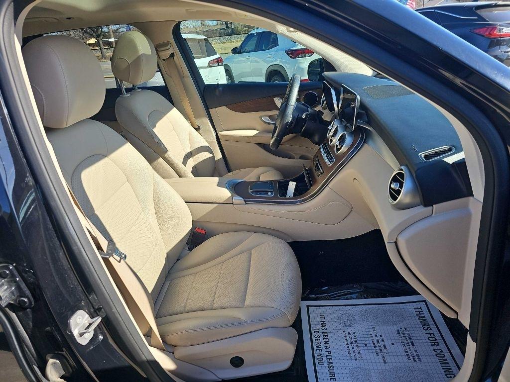 Mercedes-Benz GLC GLC 300 SUV 2020