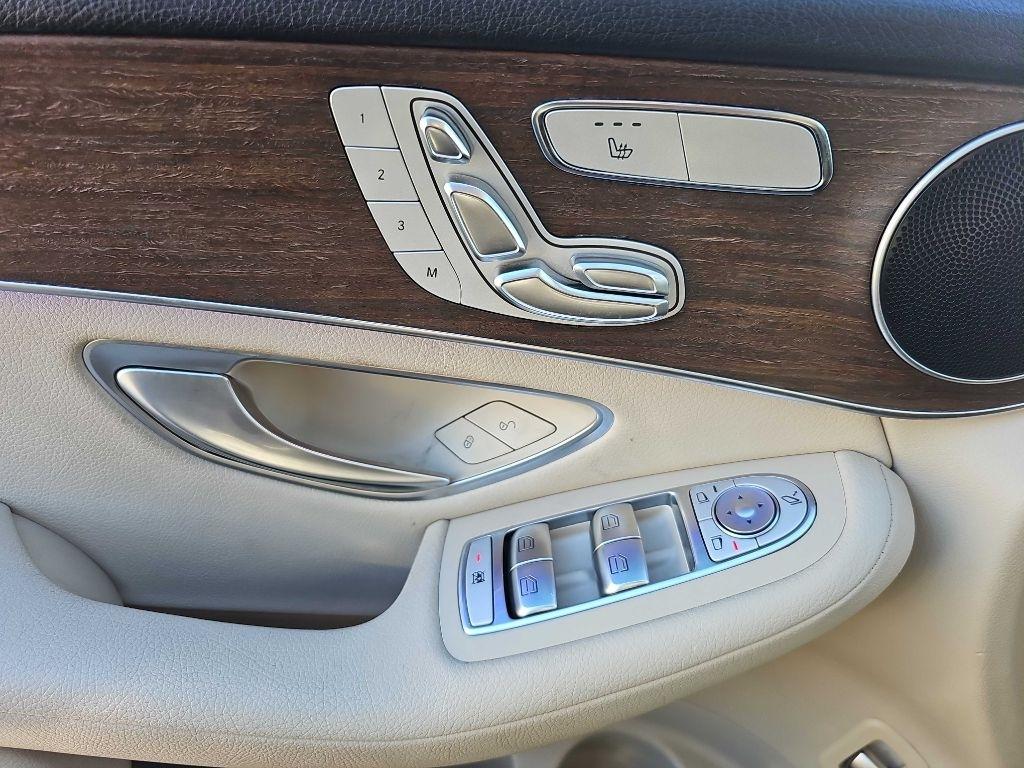 Mercedes-Benz GLC GLC 300 SUV 2020