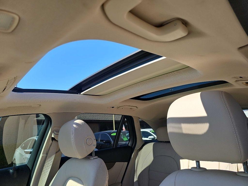 Mercedes-Benz GLC GLC 300 SUV 2020