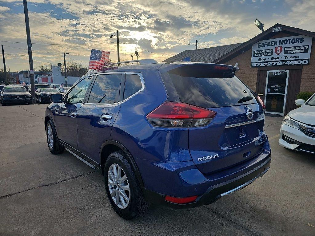 Nissan Rogue FWD SV 2020