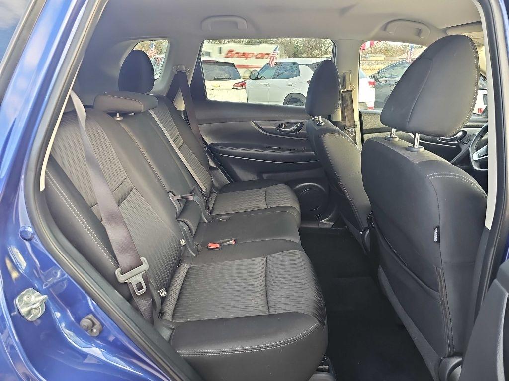 Nissan Rogue FWD SV 2020