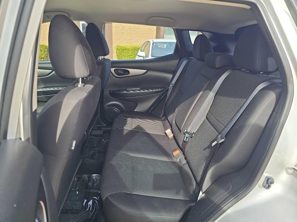 Nissan Rogue Sport FWD S 2019