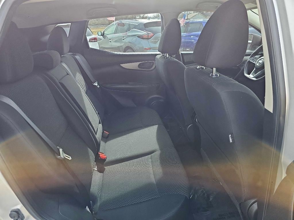 Nissan Rogue Sport FWD S 2019