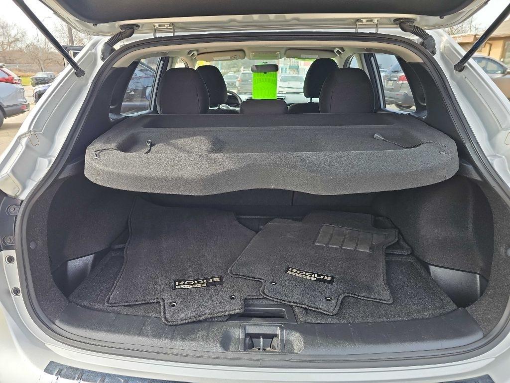 Nissan Rogue Sport FWD S 2019