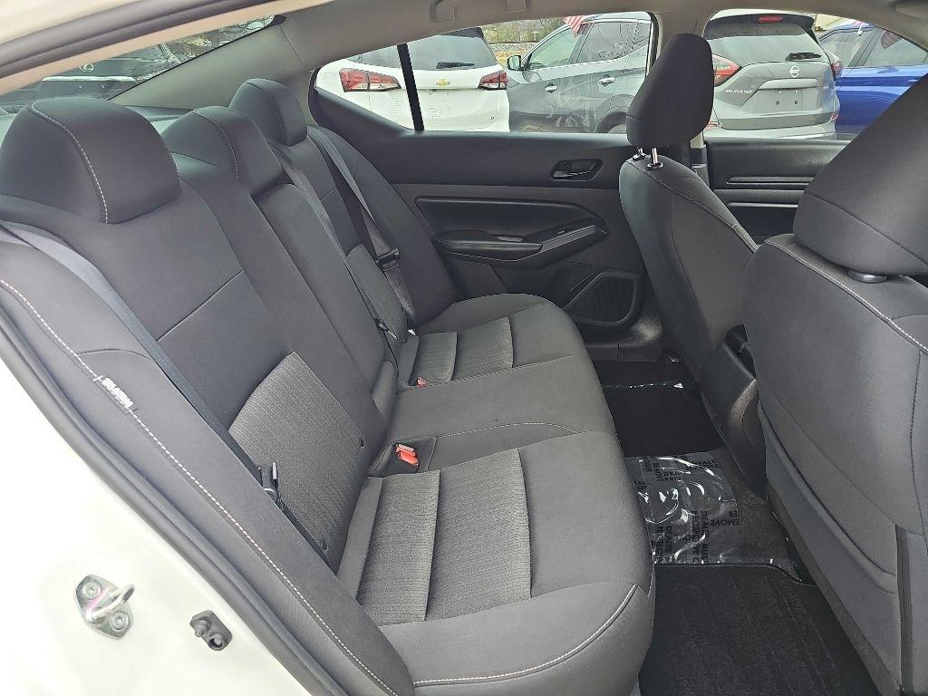 Nissan Altima 2.5 SV Sedan 2024