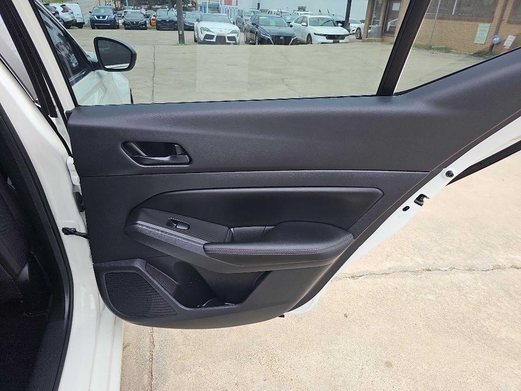 Nissan Altima 2.5 SV Sedan 2024