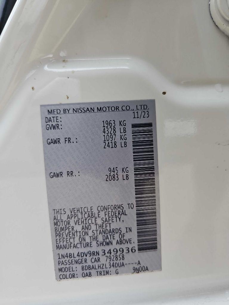 Nissan Altima 2.5 SV Sedan 2024