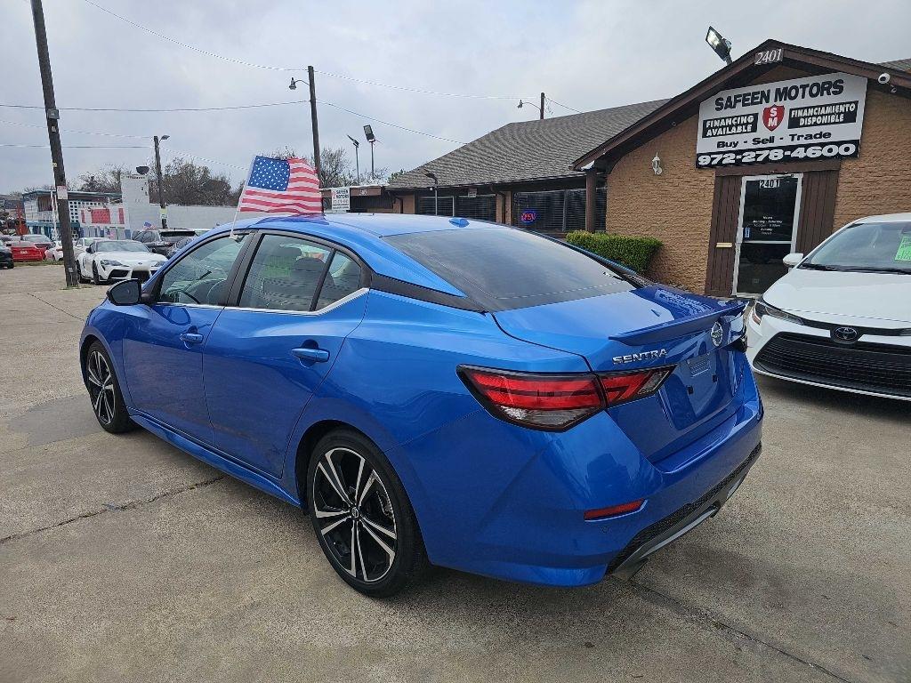 Nissan Sentra SR CVT 2022