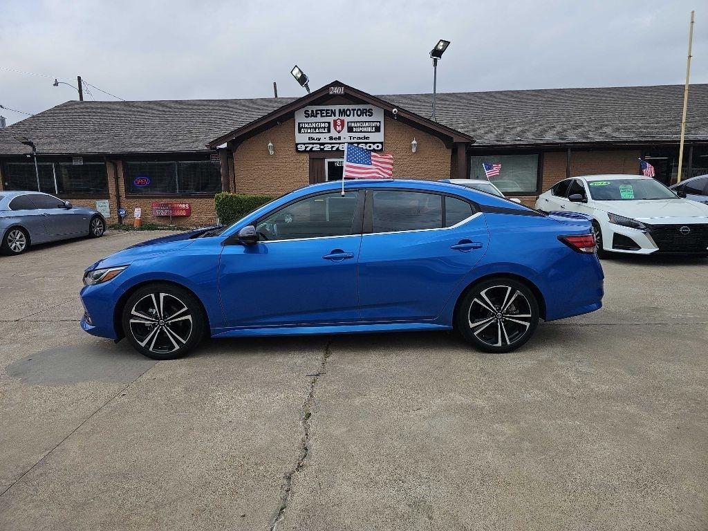 Nissan Sentra SR CVT 2022