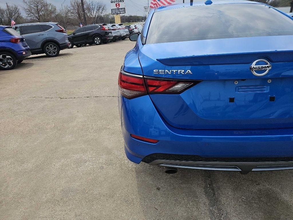 Nissan Sentra SR CVT 2022