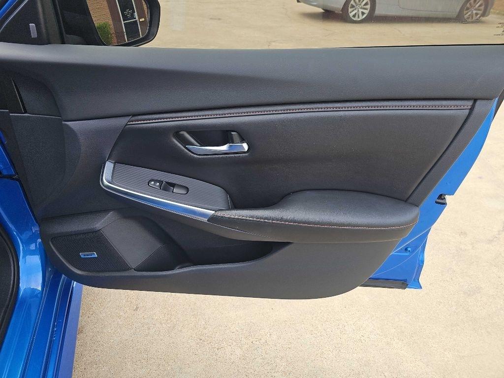 Nissan Sentra SR CVT 2022