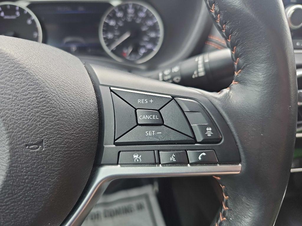 Nissan Sentra SR CVT 2022