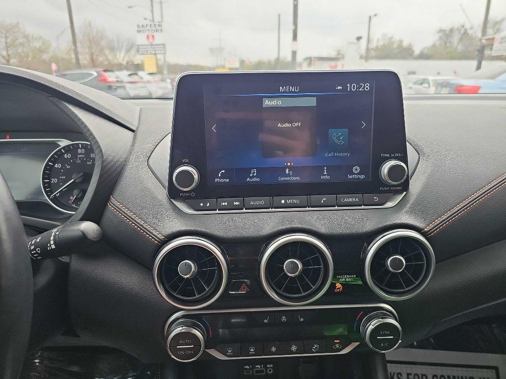 Nissan Sentra SR CVT 2022