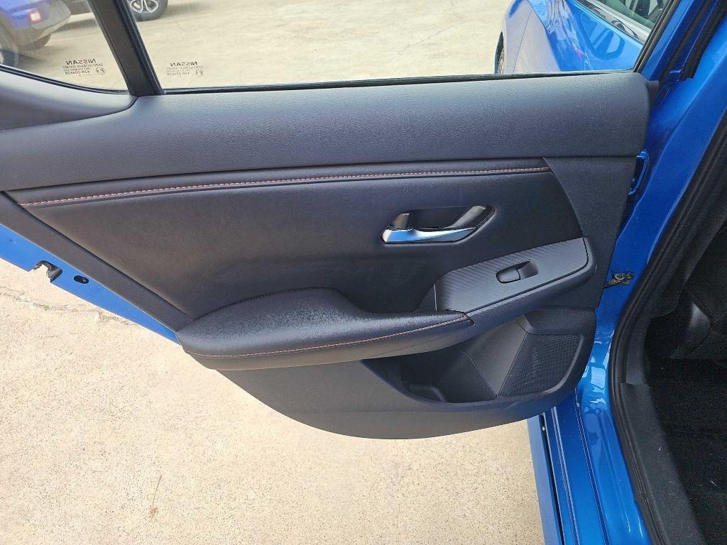 Nissan Sentra SR CVT 2022