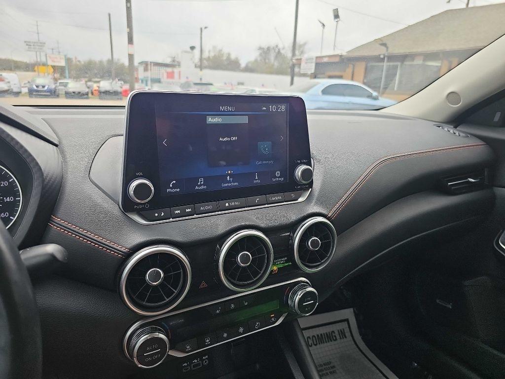 Nissan Sentra SR CVT 2022