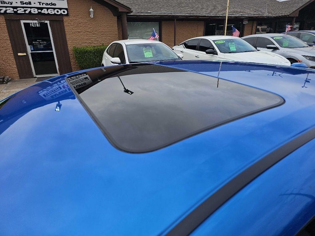 Nissan Sentra SR CVT 2022