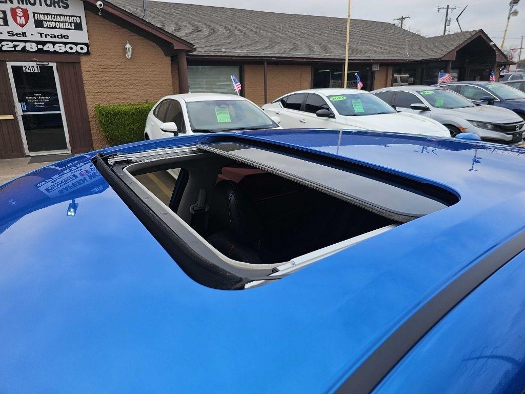 Nissan Sentra SR CVT 2022