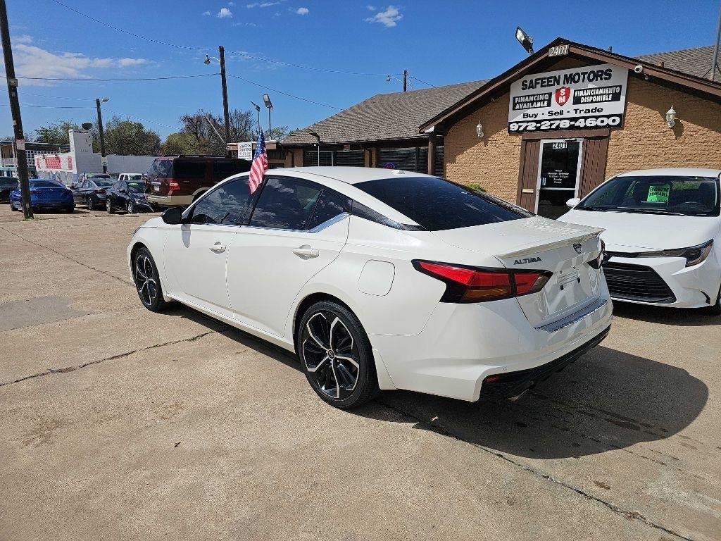 Nissan Altima 2.5 SR Sedan 2023