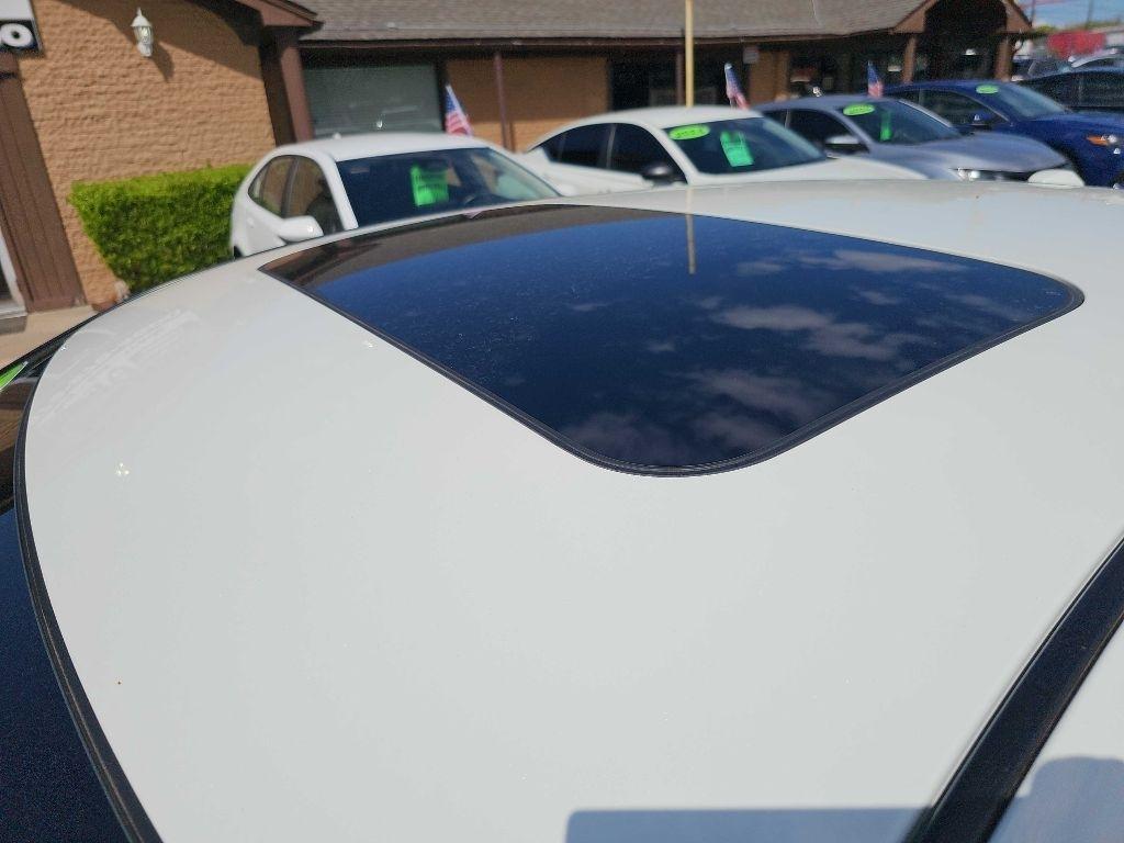 Nissan Altima 2.5 SR Sedan 2023