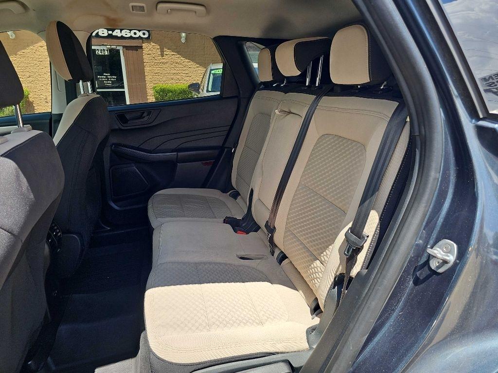 Ford Escape SE FWD 2022