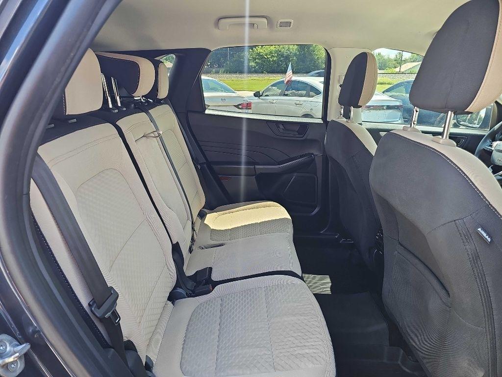 Ford Escape SE FWD 2022