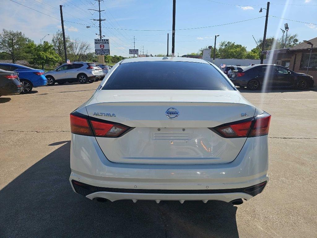 Nissan Altima 2.5 SL Sedan 2020