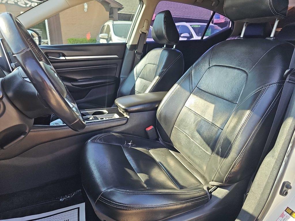 Nissan Altima 2.5 SL Sedan 2020