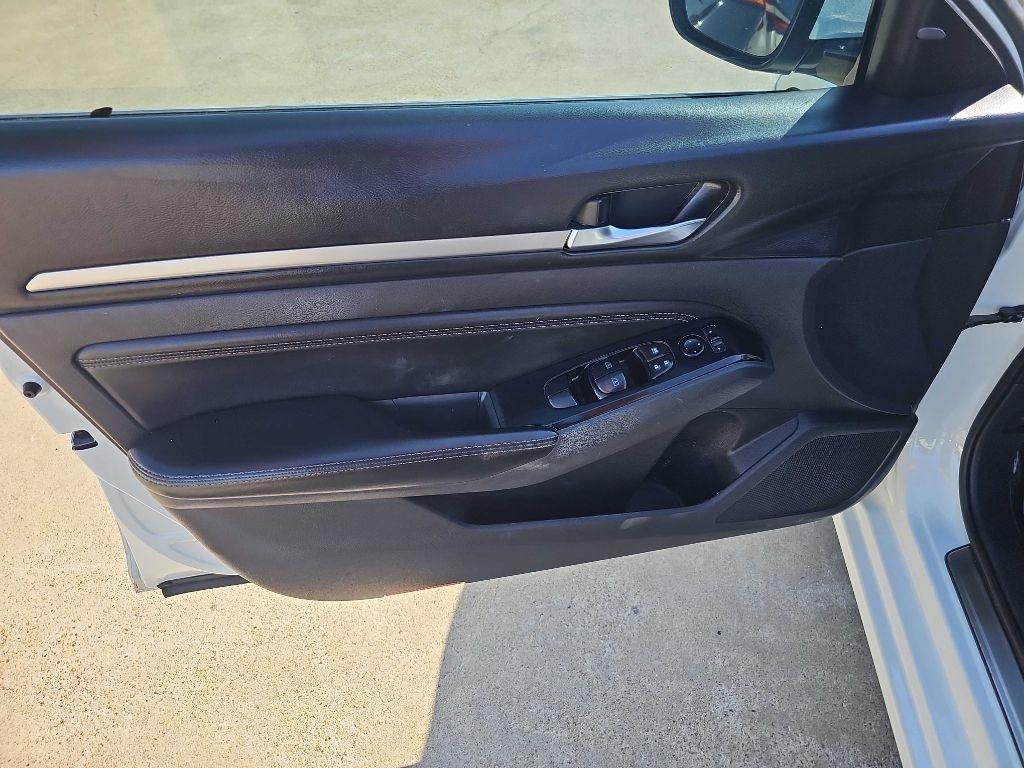 Nissan Altima 2.5 SL Sedan 2020