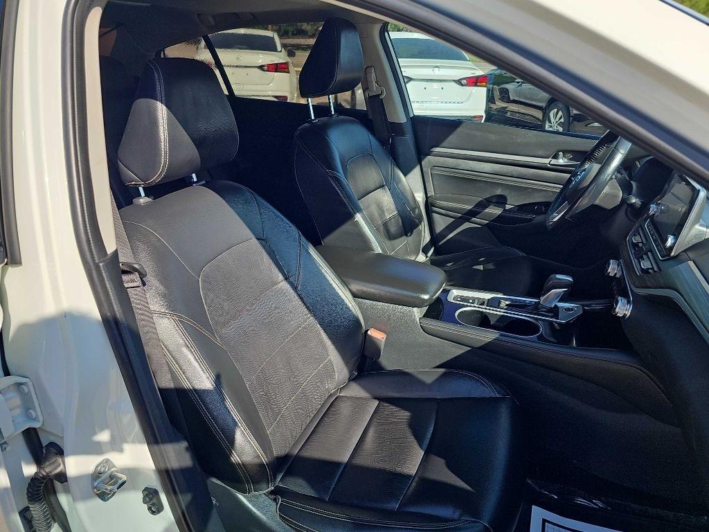 Nissan Altima 2.5 SL Sedan 2020