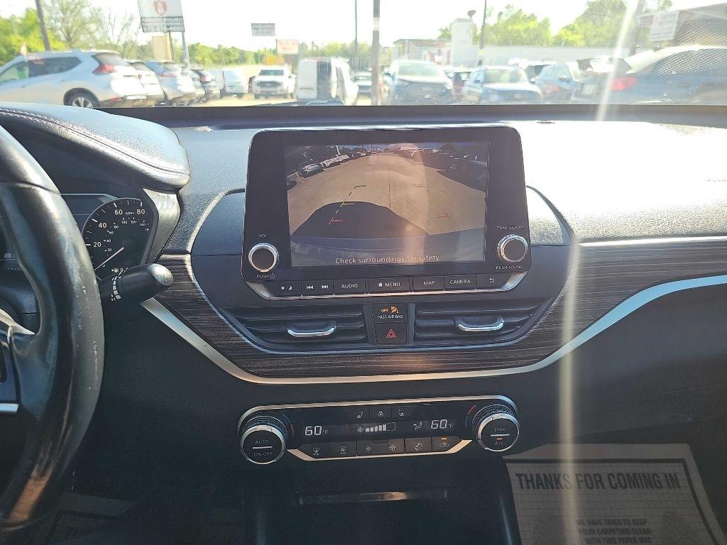 Nissan Altima 2.5 SL Sedan 2020