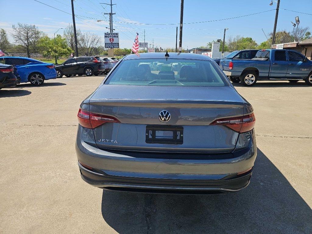 Volkswagen Jetta S Auto 2024