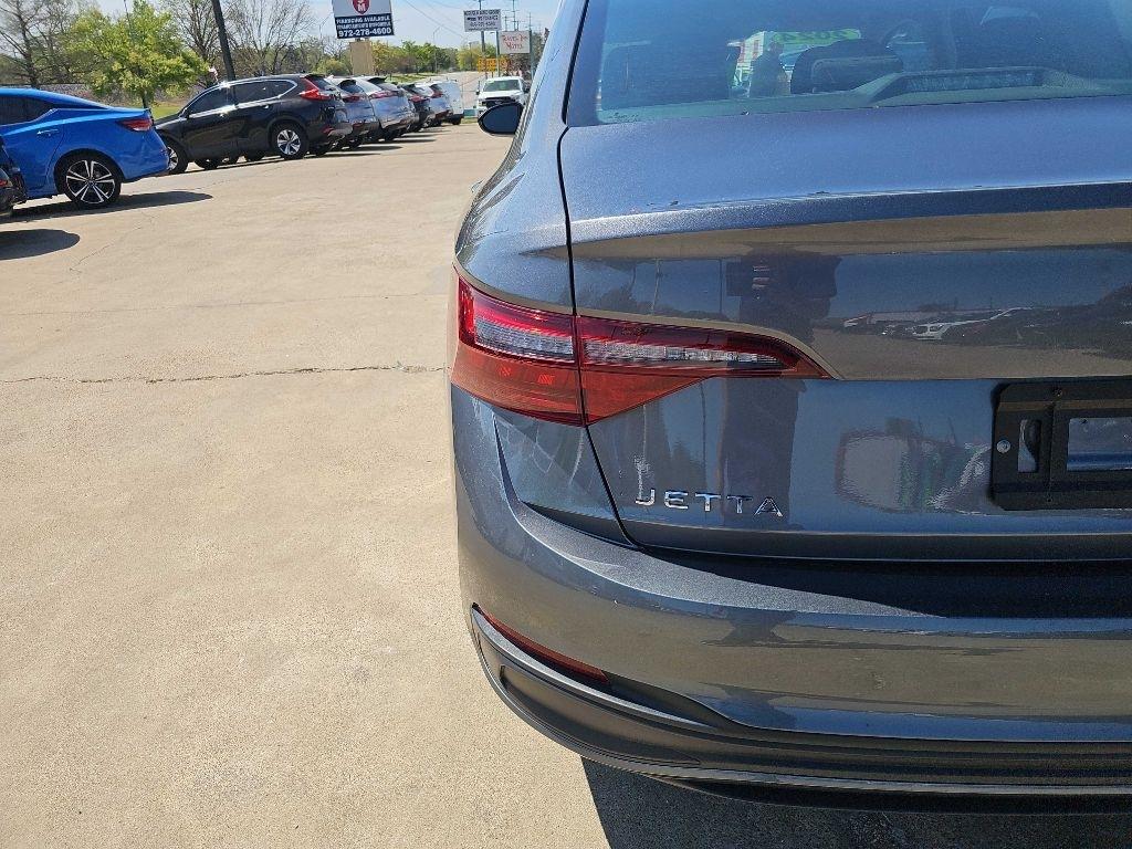 Volkswagen Jetta S Auto 2024