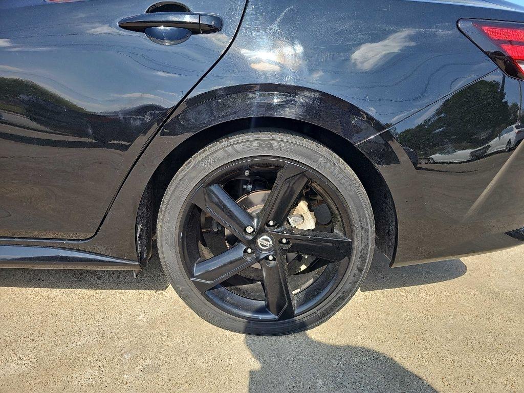 Nissan Sentra SR CVT 2022