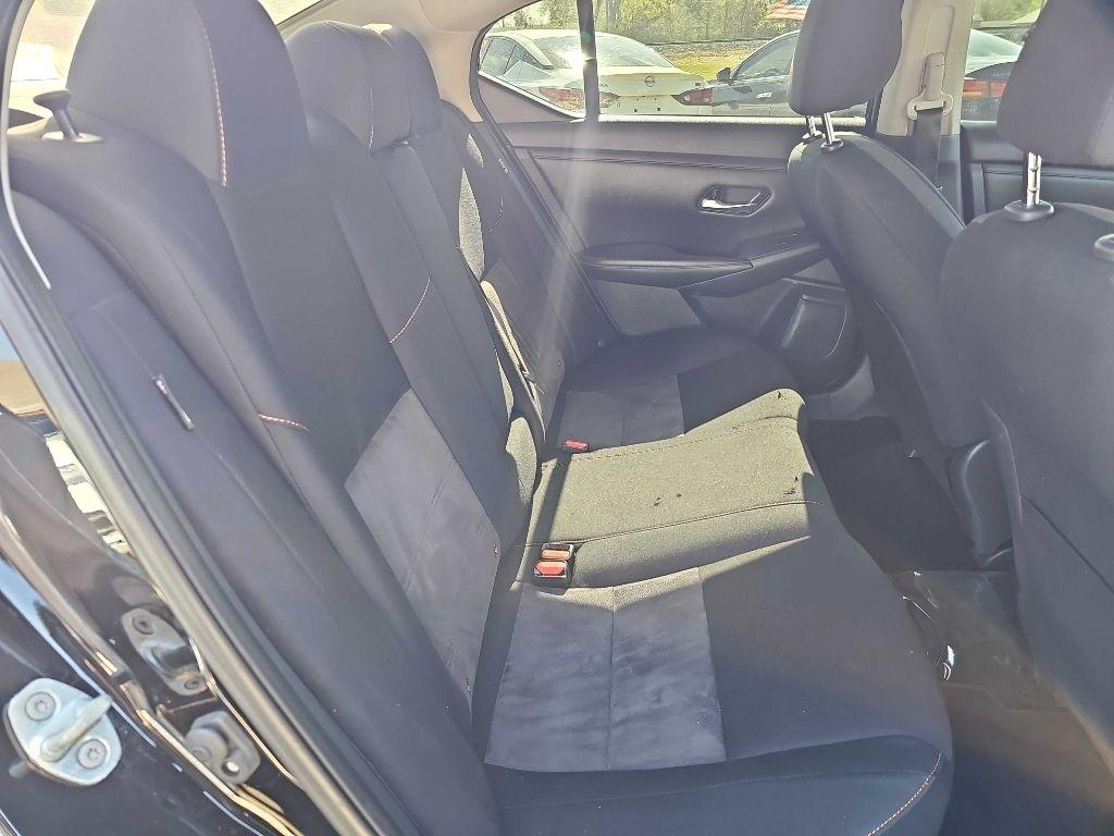 Nissan Sentra SR CVT 2022