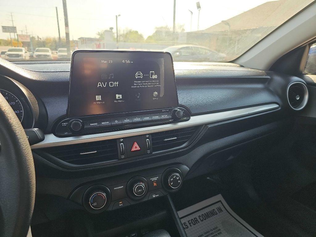 Kia Forte LXS IVT 2020