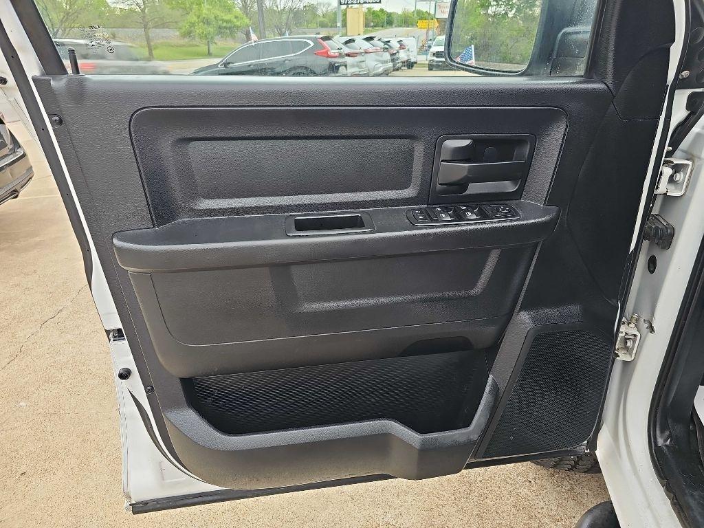 RAM 2500 4WD Crew Cab 169" Tradesman 2015