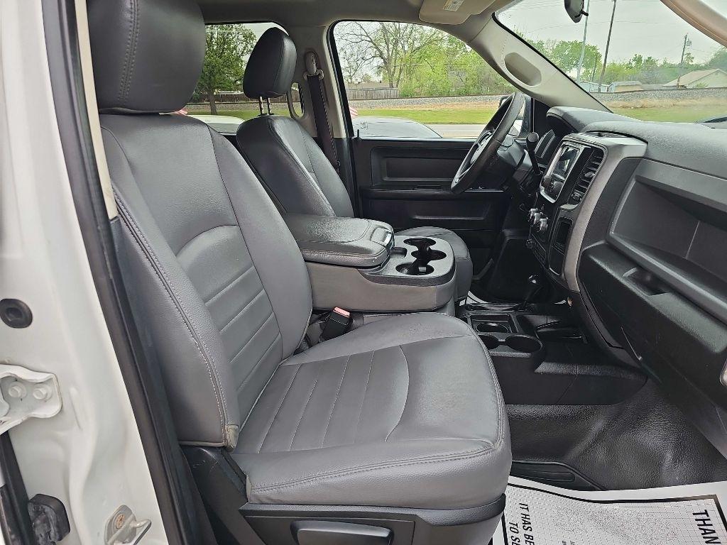 RAM 2500 4WD Crew Cab 169" Tradesman 2015