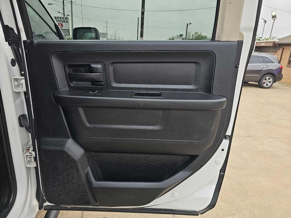 RAM 2500 4WD Crew Cab 169" Tradesman 2015